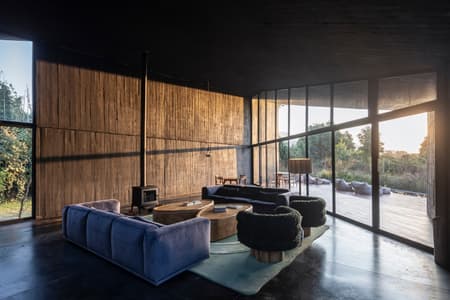 Casa Mavra
